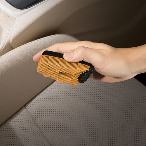 Очиститель и кондиционер для кожи Turtle Wax Leather Cleaner & Conditioner со щеткой 400 мл