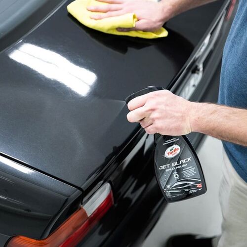 Turtle Wax Jet Black Spray Polish Black