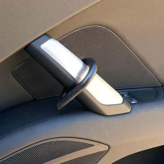 Little Trees Clip Black Ice Air Freshener подвесной ароматизатор клипса с запахом черный лед, изображение 3