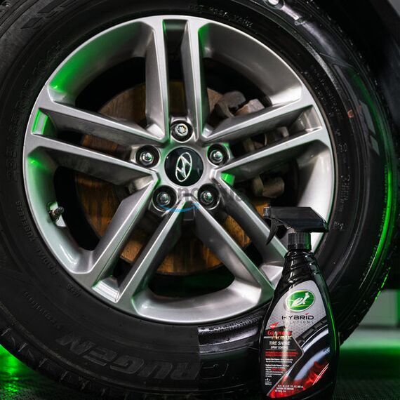 Turtle Wax HS Tyre Shine поліроль для чорніння шин з графеном тригер 680 мл, зображення 6